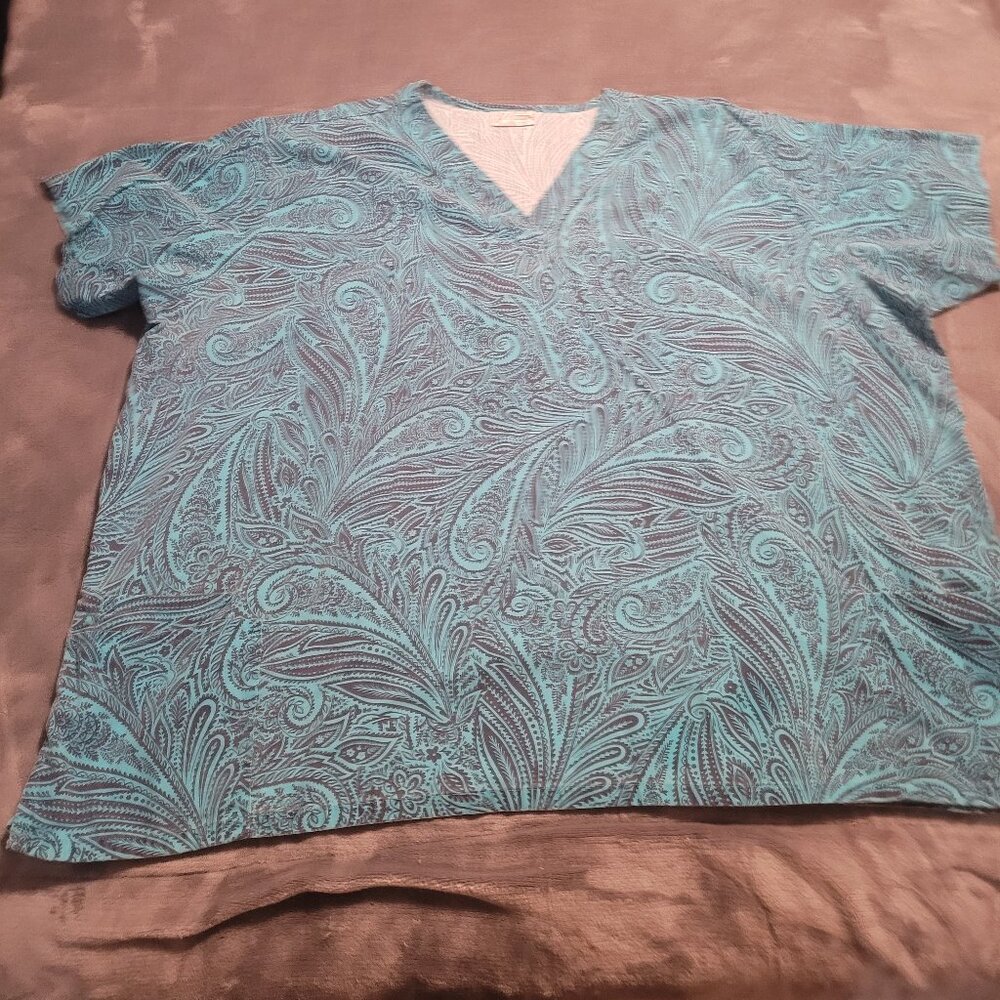 Scrub top